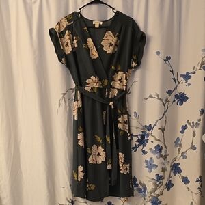 Monteau Green Floral Wrap Midi Dress